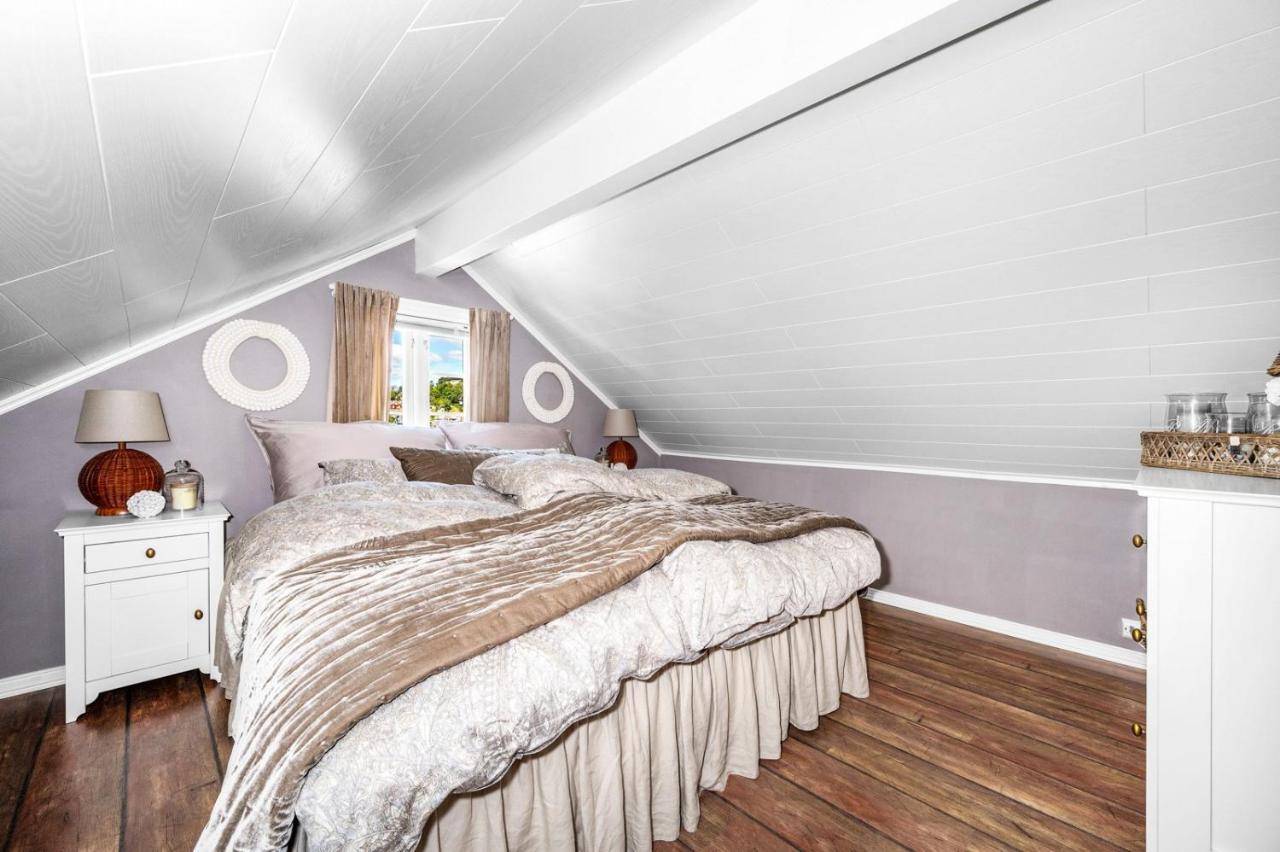 Luxurious Boathouse With Private Dock In The Best Location In Arendal Exterior photo