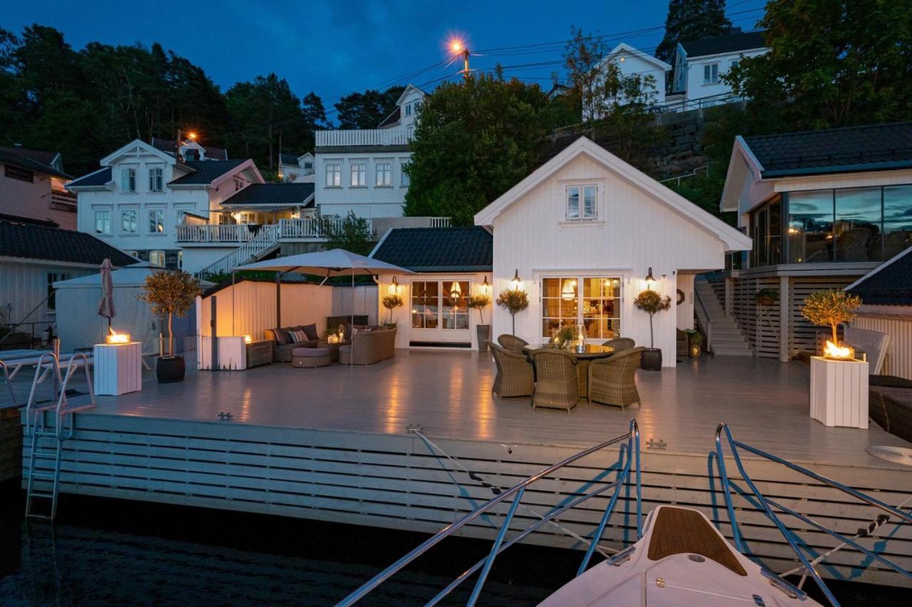 Luxurious Boathouse With Private Dock In The Best Location In Arendal Exterior photo