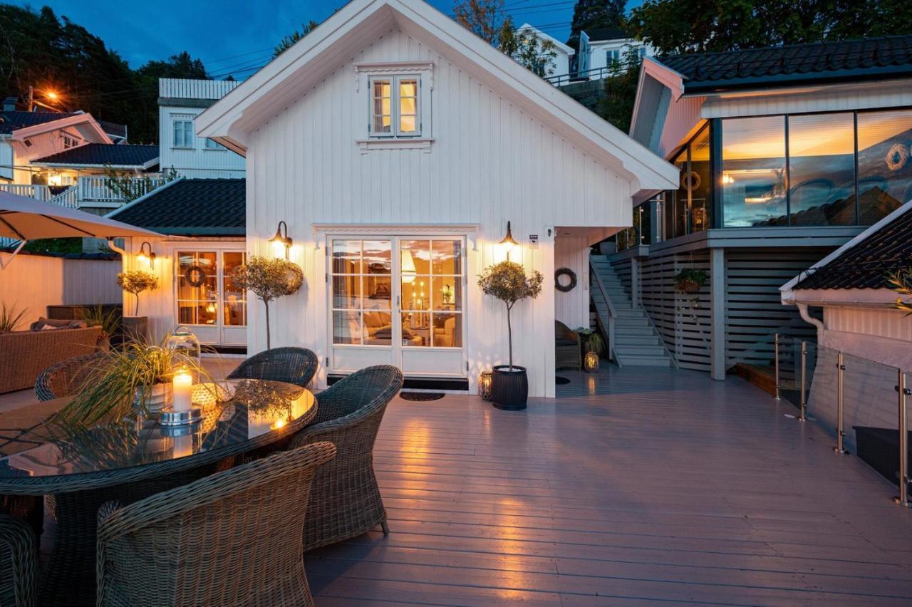 Luxurious Boathouse With Private Dock In The Best Location In Arendal Exterior photo